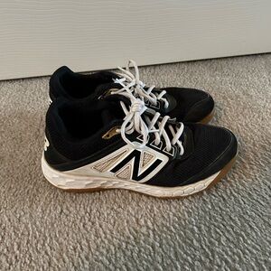 New Balance Baseball/Softball Turf Shoes - Men 7.5